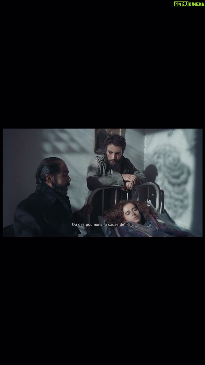 Mohamad Al Ahmad Instagram - مشهد ( الديكلوفيناك )من فيلم مطر حمص .. #جود_سعيد #وائل_عز_الدين #عقبة_عز_الدين_❤️ #حسين_عباس #لمى_الحكيم #محمد_الأحمد #فيلم_مطر_حمص @joudsaid