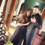 Mohamad Al Ahmad Instagram - We started .. Adam .. sara .. and ... love❤️❤️❤️ عروس بيروت .. mbc4 .. التاسعة ليلا ... @miasaiid #ميا_سعيد Damascus, Syria