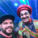 Mohamed Abdel Rahman Instagram – اتشرفت واتبسطت جداً بحضور مسرحية #علاء_الدين للنجم الكبير #أحمد_عز وكل النجوم كريم وثروت وجمعه وعم سامي وتارا وهشام الحبايب المشاركين ف المسرحية والمنتج والمخرج الكبير  مجدي الهواري.. شكراً على حسن استقبالكم بجد كان يوم حلو ❤️❤️