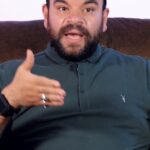 Mohamed Abdel Rahman Instagram – “يا زين ما اخترت يا محمد”😂

ده كان رد فعل مصطفى خاطر لما توتا قرر يكلمه عشان يختبر هو عارفه كويس ولالا، وللأسف الاختبار مكنش سهل.. شوفوا مكالمة محمد عبدالرحمن ومصطفى خاطر في لعبة تعرفني في الحلقة الجديدة من برنامج البوكس.. اللي ممكن تشوفها في اللينك في البايو