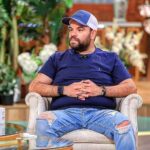Mohamed Abdel Rahman Instagram – استنوني في حلقة من القلب من غير عياط ضحك بس 
في معكم منى الشاذلي  يوم الخميس الساعة ٩ مساء
يا بركة دعاكي ياما 🤣🤣
#محمد_عبدالرحمن #الدعوة_عامة
