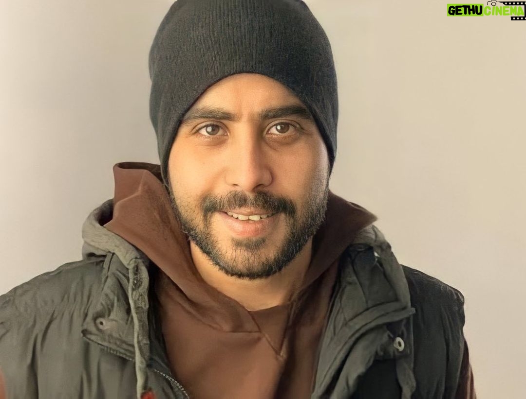 Mohamed Mamdouh Instagram - اقروا الفاتحة أرجوكم لإياد وإدعوا له بالرحمة ... حقك عليا لو كنت قصرت معاك من غير ما أحس يا دوود