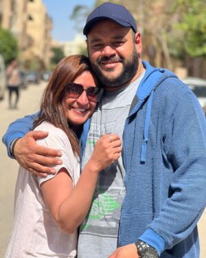 Mohamed Mamdouh Instagram - مي ممدوح.. كل سنة وانتي طيبة وبخير ويارب سنة حلوة حليكي يا أختي وصديقتي واستاذتي. 🎁🎈
وتحيا غزة وأهل غزة 🇵🇸
@maimamdouh4