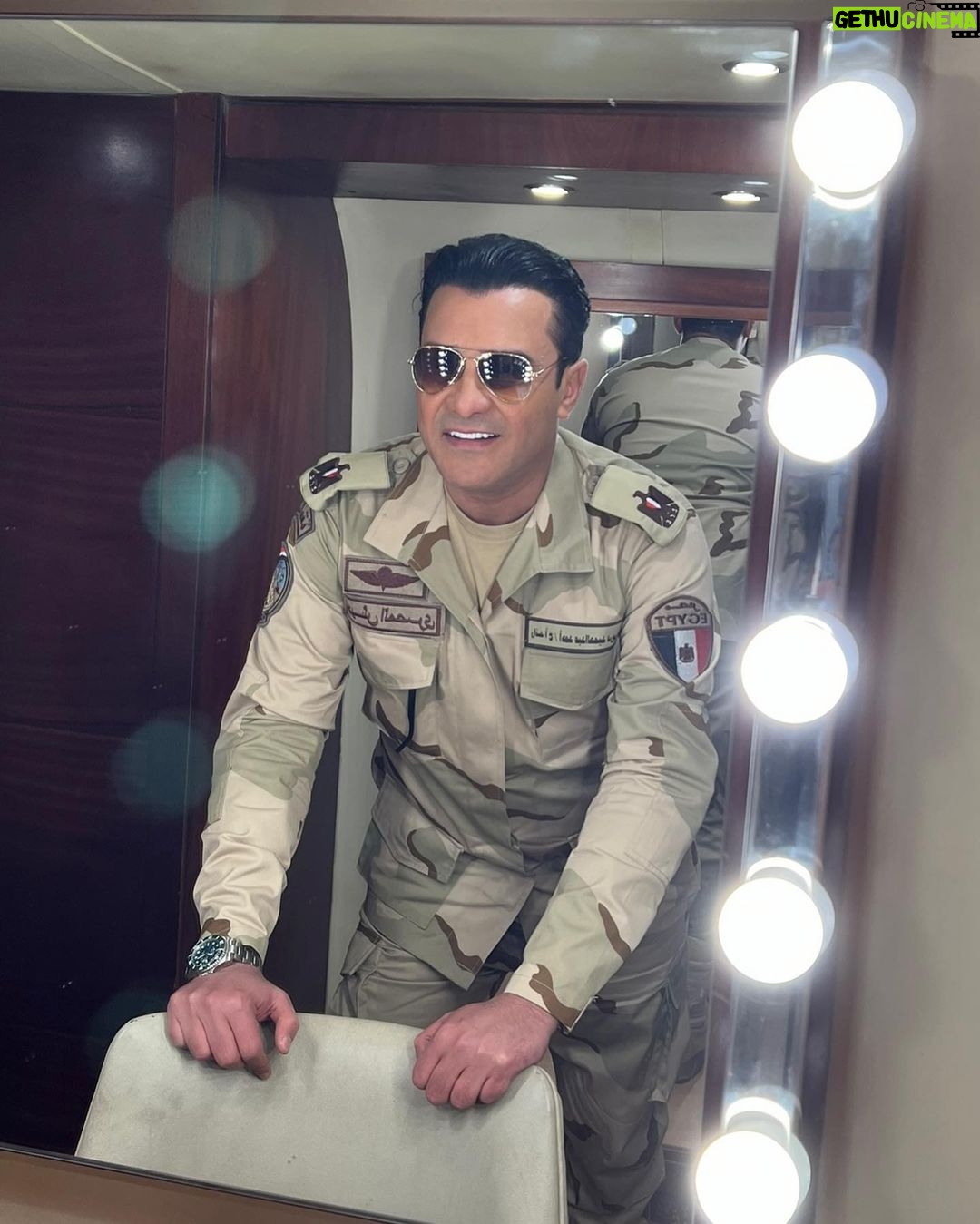 Mohamed Ragab Instagram - تشرفت بتجسيد دور الشهيد البطل المقدم : أحمد عبدالحميد الدرديري أحد أبطال القوات المسلحة المصرية "وَلَا تَحْسَبَنَّ الَّذِينَ قُتِلُوا فِي سَبِيلِ اللَّهِ أَمْوَاتًا بَلْ أَحْيَاءٌ عِنْدَ رَبِّهِمْ يُرْزَقُونَ".. ضيف شرف إن شاء الله ينال إعجابكم 🙏 إنتاج : تامر مرسي إشراف عام : حسام شوقي إخراج : محمد سلامة #الكتيبة_101 #رمضآن_2023