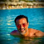 Mohamed Ragab Instagram - #الي_معاه_ربنا_بيمشي_علي_الماية 🤲💕