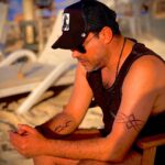 Mohamed Ragab Instagram - اوعي تثبت لحد انك حلو سيبه يعاشر ناس تانيه والدنيا هتثبتله أن مافيش زيك👌💕 #الي_معاه_ربنا_بيمشي_علي_الماية 🤲💕