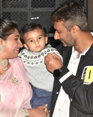 Mohena Singh Instagram - It’s a milestone Birthday for you Dadu and we are all so proud of you. You have been our strength and support no matter your ups and downs. Every moment with you is special. 
Happy Birthday Dadu 💝🧿 @divyarajsinghrewa 

P.s. Happy Birthday dearest Mama Saab 🎂🤗