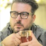 Mohsen Kiaei Instagram - بی ریش یا کم ریش یا ته ریش 😁ایش