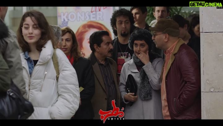 Mohsen Kiaei Instagram - رونمايى از تيزر جديد پرفروش ترين فيلم سينماى ايران . فيلم سينمايى #مطرب آخرين ساخته مصطفى كيايى پس از چهارده هفته صدرنشينى مداوم جدول فروش ، توانست ركورد فروش تاريخ سينماى ايران را از آن خود كند. . پيش از اين عنوان ركوردار فروش سينماى ايران، سال گذشته متعلق به فيلم هزارپا بود كه روز جمعه ٢٥ بهمن توسط #مطرب شكسته شد. . اكران مطرب همچنان ادامه دارد و علاقمندان میتوانند با مراجعه به سایت سینماتیکت اقدام به تهیه بلیت بکنند. . پرویز پرستویی، النازشاکردوست ،مهران احمدی،حسین امیدی، عايشه گل، امین مقدم و محسن کیایی بازیگران «مطرب» هستند. . ساخت تيزر : شانا شهيدى / استوديو ماژان @motrebmovie #مطرب#پرویزپرستویی#النازشاکردوست#محسن_کیایی#مهران_احمدی#حسین_امیدی#