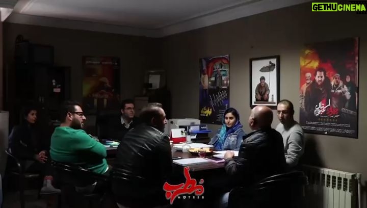 Mohsen Kiaei Instagram - شادی ، خنده ، هیجان آنچه در پشت صحنه «مطرب» گذشت! اولین تیزر پشت صحنه فیلم سینمایی «مطرب» به کارگردانی و تهیه کنندگی مصطفی کیایی رونمایی شد . . استقبال از این فیلم کمدی كه رکوردار فروش سه روز اول سینما است، همچنان ادامه دارد و هوای پاییزی گیشه سینماها را گرم کرده است. پرویز پرستویی، الناز شاکردوست، مهران احمدی، حسین امیدی، عايشه گل، امین مقدم و محسن کیایی بازیگران «مطرب» هستند. . براى تهيه بليت #مطرب مىتوانيد به سايت سينما تيكت مراجعه كنيد. . @motrebmovie #مطرب#پرویزپرستویی#مصطفی_کیایی#النازشاکردوست#مهران_احمدی#محسن_کیایی#حسین_امیدی
