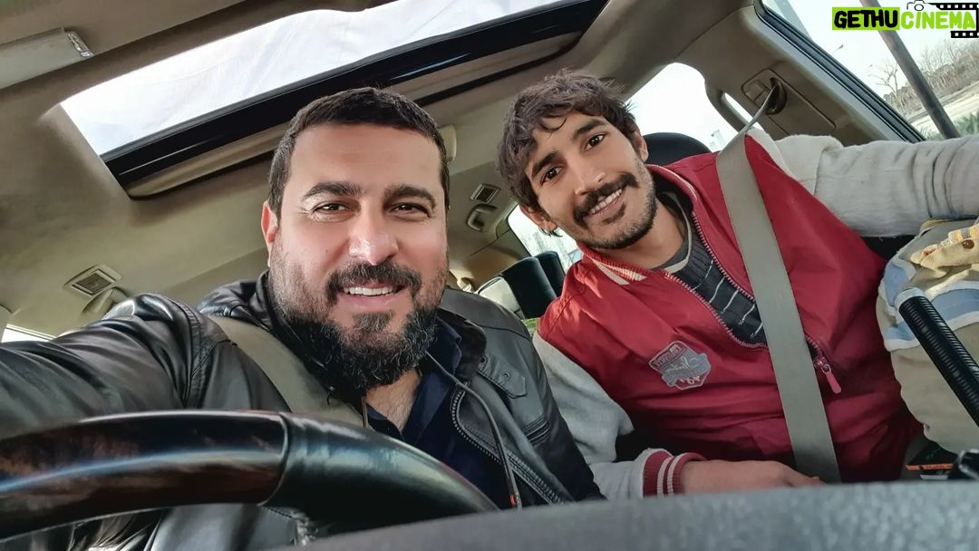 Mohsen Kiaei Instagram - نگهبان شب با تورج الوند که تو این فیلم درخشیده . #محسن_کیایی #بازیگری #بازیگران_ایرانی #سینمای_ایران #تورج_الوند #رضا_میرکریمی #جشنواره_فجر #فیلم_سینمایی #فیلم_ایرانی #نگهبان_شب