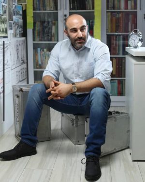Mohsen Tanabande Instagram - .
(عكس از ساتيار امامي)