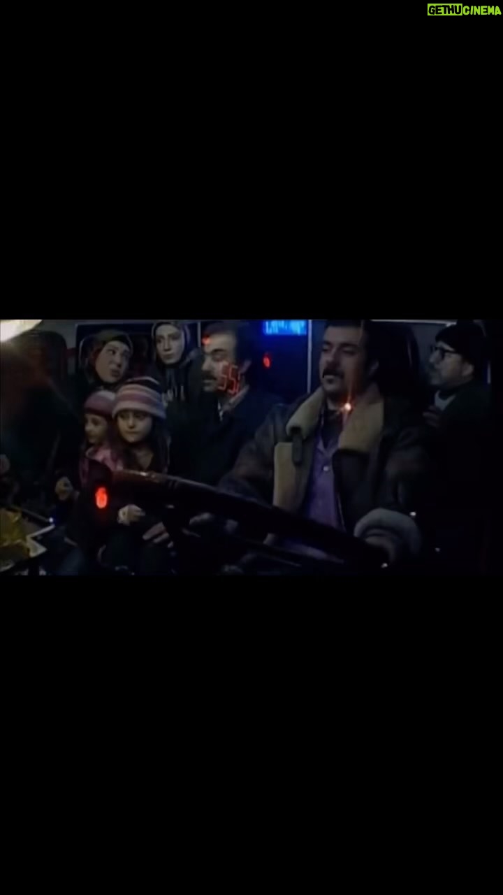 Mohsen Tanabande Instagram - . خيلي مونده تا عيد،،،