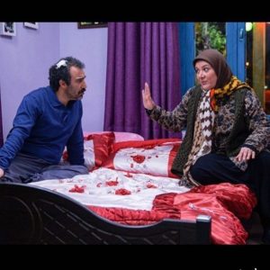 Mohsen Tanabande Instagram - .
هما:نقي
نقي:نقي نه،ديگه تو خونه هم بايد بگي اقاي معمولي
هما:من ميگم نقي،بزار زندگي كنيم حتي به غلط