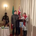 Mohsen Tanabande Instagram – ممنون از همه همكارانم در فيلم قسم
جايزه بهترين كارگرداني و بهترين فيلم از نگاه تماشاگران از فستيوال فيلمهاي ايراني استراليا براي فيلم قسم
و تبريك به حسن پورشيرازي براي جايزه بازيگري
