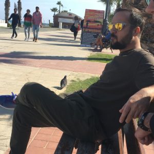 Mohsen Tanabande Instagram - .
تولدت مبارك
🌹🌹🌷🌷از طرف حاجي