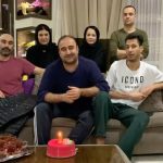 Mohsen Tanabande Instagram - . شرمنده بد لباسيم