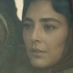 Mohsen Tanabande Instagram - . من یه ثانیه از آینده‌مو بدون تو نساختم… ‌. مارال حصارکی ❤️ . شما می‌توانید سریال عاشقانه «#رهایم_کن» را هر جمعه و در #فیلیمو تماشا کنید. . کارگردان: شهرام شاه‌حسینی تهیه‌کننده: مجید مولایی . پیج رسمی سریال رهایم کن: @rahayamkon_series