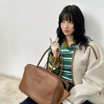 Momo Hirai Instagram - 항상 열심히 사진 찍어주는 매니저님과 헤메스언니들🤎