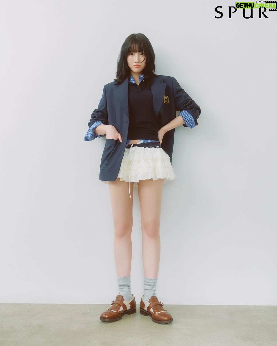 Momo Hirai Instagram - #pr @miumiu @spurmagazine