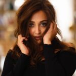 Monali Thakur Instagram - Few more ♥️🤍🌸🧚🏻‍♀️.. . . #monali #monalithakur #posing #candid #joy #love #indiadiaries