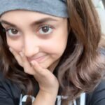 Monali Thakur Instagram - Loving this song these days..🤍🌸 .. #lyrics ❤️ #billieeilish voice ❤️it.. all those faces am making in the middle is because of the #mumbai #traffic #ridiculousness 🙈 parked gaadi ko thhok ke chale gaye while I was singing 🙈🤯 . . #monali #monalithakur #whatwasimadefor #barbie #movie #madness #wanna #watch #beautiful #words
