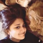 Monali Thakur Instagram - My heart is happy coz of these souls.. and that’s the truth.. #daichi n #aki .. my boys.. sweetest and happiest time of my day.. the early morning cuddles and cuteness outside our respective beds on the hard floor..🤍😁❤️🧚🏻‍♀️🥰.. . . #monali #monalithakur #morning #cuddles #myfamily #pure #unconditional #love #mysonshine #beautiful #kind #boys #feeling #lucky