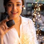 Monali Thakur Instagram - With Perfect Sound comes great responsibility to create Perfect New Tunes 💓🙈 Watch me take the #JBLTuneChallenge as I #TuneIntoPerfectSound in every way - with the music that I create and the one that I hear - with the all new JBL Tune Series Earbuds, launching this World Music Day, 21st June, 2023 🙌 I now nominate all of you and @srushtinahitohkaun for the #JBLTuneChallenge. P.S. Tune Into Perfect Sound NOW with the all new JBL Tune Buds and the JBL Tune Beam. They sound 👌👌👌 #WorldMusicDay #TuneIntoPerfectSound #MuteTheWorld #JBLTuneSeries #Music #MusicIsLove #TWS #LoveForMusic #MonaliThakur #Musician