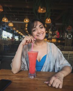 Monali Thakur Instagram - Weeeeeeeeeeee……😜 . . #monali #monalithakur #donotdisturbmode #muchawaited #vacay #fam ♥️