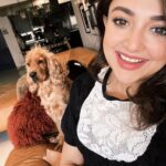 Monali Thakur Instagram - Ji photo dump..🥰. . . #monalithakur #monali #radio #interviews #newsong #release #film #music #bollywoodsongs
