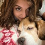 Monali Thakur Instagram - Bimaar Aatma tried to get ready n work.. but failed.. back to the bed..🙇🏻‍♀️.. . . #monalithakur #monali #resting #days #bed #recovery #stupid #pollution #hello #all