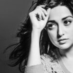 Monali Thakur Instagram - Look what I found.. my brother who we lost.. shot his sister like this..🌸 #chhoton .. can only cherish memories coz at the end we are all puppets with nothing under our control! . . #monali #monalithakur #photographed #by #family #blackandwhite #memories #bittersweet #thoughts