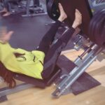 Monali Thakur Instagram - Blood Circulation that’s all..🌸😉🧘🏻‍♀️🤍.. . . #monali #monalithakur #workout #reel #mumbai #indiadiaries #focu