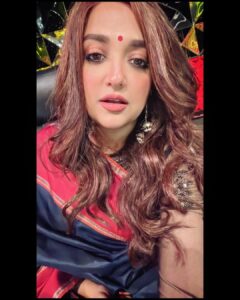 Monali Thakur Instagram - Once a story, now a post! 🌸🧚🏻‍♀️.. . . #monalithakur #monali #indiadiaries #shoot #selfie #2023