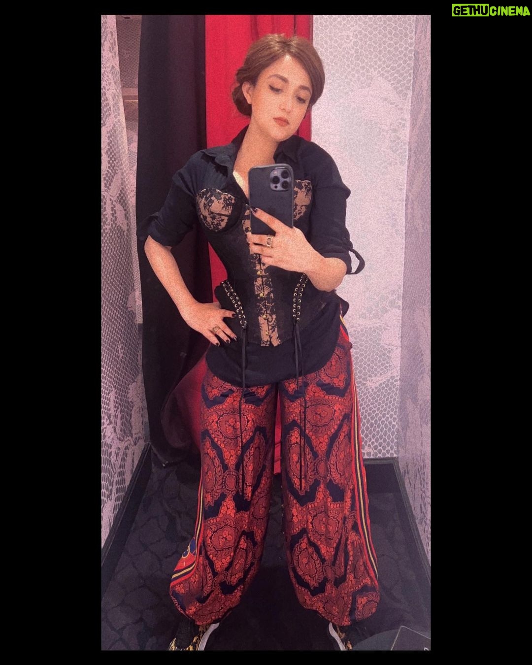 Monali Thakur Instagram - Trial..🥰.. Victorian much..? .. #switzerland . . #monali #monalithakur #agentprovocateur #sexy #corset #love #posing #for #noone #selflove