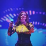 Monali Thakur Instagram - Hola!! More 🧡.. . . #monali #monalithakur #monalilive #indiadiaries #versace #agentprovocateur #corset #love #celebrating #life #mind #soul #music #emotions