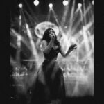 Monali Thakur Instagram - 💙.. . . #monali #monalithakur #photodump #my #festiveseason #2023 #focused #determined #motivated #cantwaittomeetyou #2024