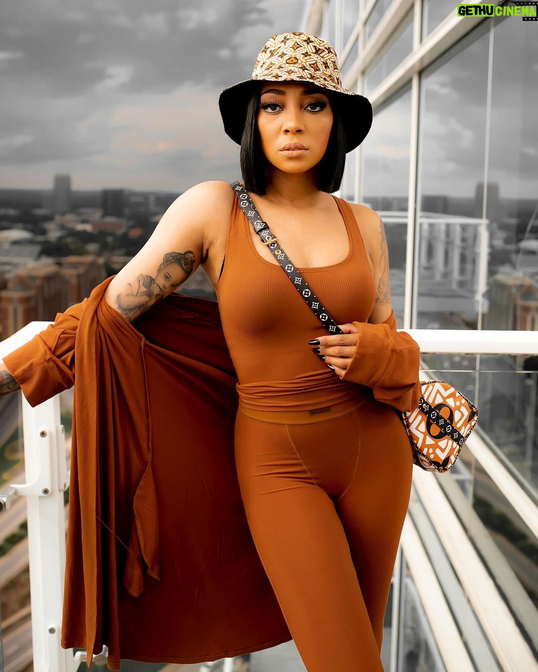 Monica Instagram - INDEPENDENT š«¶š½ So much more to be done, However Iām proud of us !!! MonDeenise Music š«¶š½