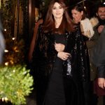 Monica Bellucci Instagram - ❤️Arriving at the Cocktail Party organized by @michaelkors Jewelry @cartier @rosewoodthecarlyle Such a great Night in New York! #monicabellucci#outfit#party#michaelkors#newyork#greatparty#thecarlyle#nycity