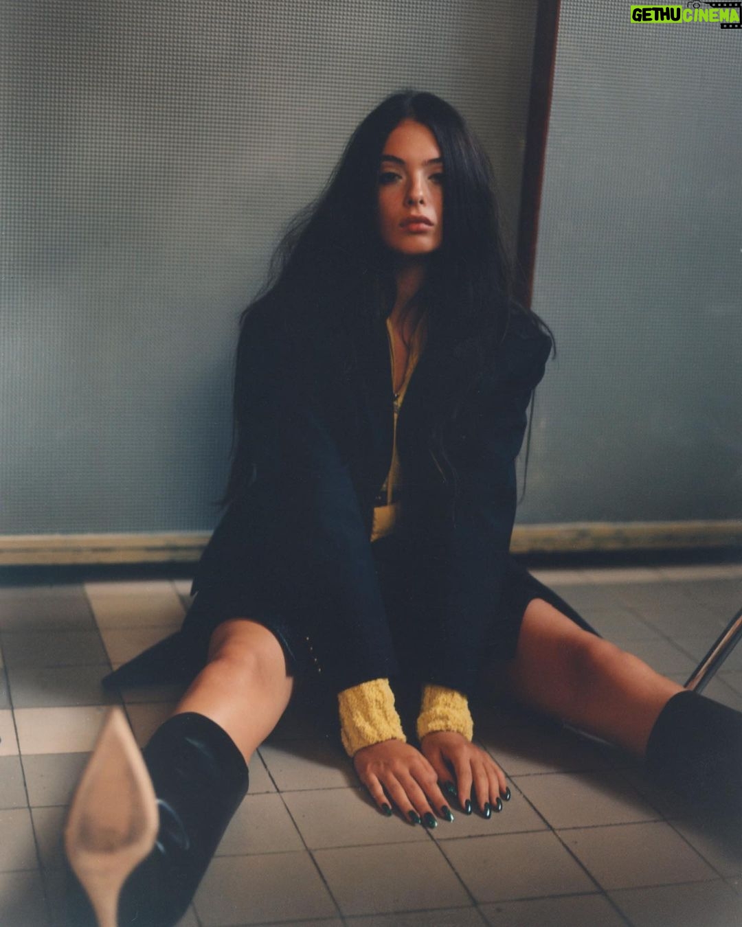 Monica Bellucci Instagram - ❤️DEVA @d.casseluxxi for @voguefrance Photo @valentinbgiacobetti Fashion Editor @jackborkett Casting @wintagme Blazer @iroparis Pull-over @moncler @jw_anderson Skirt @ferragamo Boots @jimmychoo Hair @yujiokuda1012 Mua @mariaduhart Manicurist @sophieanailartist Image Agent @karinmodels_official #devacassel#voguefrance#vogue#magazine#photography#valentingiacobetti#monclair#iro#ferragamo#jimmychoo#imageagent#karinmodels