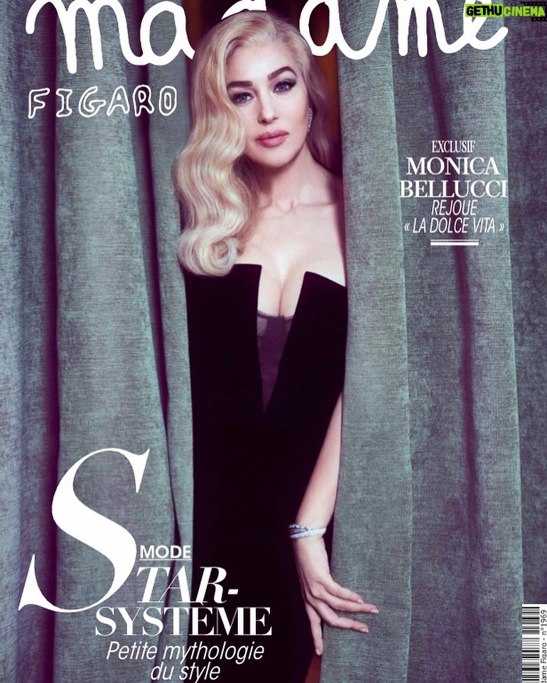Monica Bellucci Instagram - ❤️Thank You for this new cover story @madamefigarofr @richardgianorio @anneflorenceschmitt at the occasion of the film « the girl in the fountain » directed by Antoniogiulio Panizzi @tongi_p Photo @thiemosander Styled by @juliegilletb Jewellery @cartier Dress @yaninacouture Hair @johnnollet Wig @rocchettiparrucche Mua @letiziacarnevale Manucure @elsadeslandes Image Agent @karinmodels_official #monicabellucci#coverstory#madamefigaro#thegirlinthefountain#director#antongiuliopanizzi#jewelry#cartier#dolcevita#anitaekberg#photography#thiemosander#imageagent#karinmodels