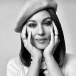 Monica Bellucci Instagram - ❤️Close up by Thiemo Sander @thiemosander for @cartier 2021 Hair @johnnollet Mua @letiziacarnevale Stylist @barbarabaumel Sweater @ralphlauren French beret @laulhere_france Image Agent @karinmodels_official #monicabellucci#closeup#portrait#cartier#cartierring#photooftheday#thiemosander#sweater#ralphlauren#моникабелуччи