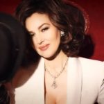 Monica Bellucci Instagram - ❤️On Stage at Paris cabaret @paradislatin for @sorbetmag by @ellenvonunwerth Vidéo @rosecolouredworld Cinematographer @cheynetd Stylist @pablo_patane Hair @johnnollet Mua @letiziacarnevale Jewelry @cartier #monicabellucci#saturdayvibes#paradisladin#sorbetmagazine#ellenvonunwerth#video#jewerly#cartier#dancers#моникабелуччи