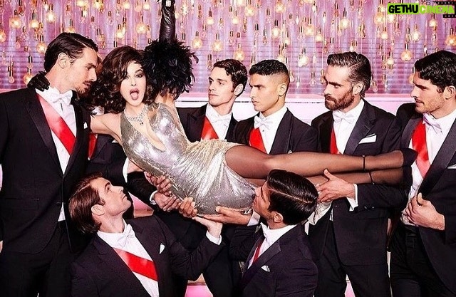 Monica Bellucci Instagram - ❤️At The @paradislatin for @sorbetmag @planetalibaba Photo by @ellenvonunwerth Styled @pablo_patane Jewelry @cartier Hair @johnnollet Mua @letiziacarnevale #monicabellucci#sorbet#magazine#paradislatin#photooftheday#ellenvonunwerth#jewelry#cartier#cartierjewelry#imageagent#karinmodels#моникабелуччи