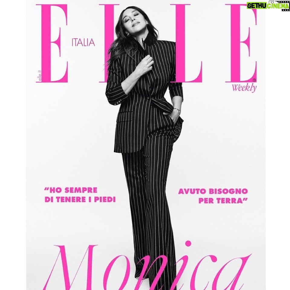 Monica Bellucci Instagram - ❤️ Cover @elle_italia by @nicobustos Stylist @dariadigennaro Outfit @dolcegabbana Jewellery @cartier Hair @johnnollet for @caritaparis Mua @letiziacarnevale Manicurist @forget.laura Image Agent @karinmodels_official #monicabelucci#elle#italia#cover#photographer#nicobustos#jewelry#cartier#outfit#dolcegabbana#imageagent#karinmodels