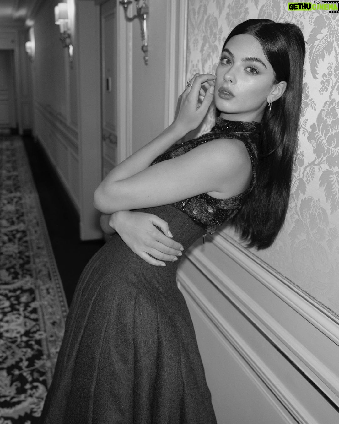 Monica Bellucci Instagram - @monicabellucciofficiel and @devacassel celebrate Trinity’s message of familial love at the #Trinity100Celebration #CartierTrinity Ritz Paris