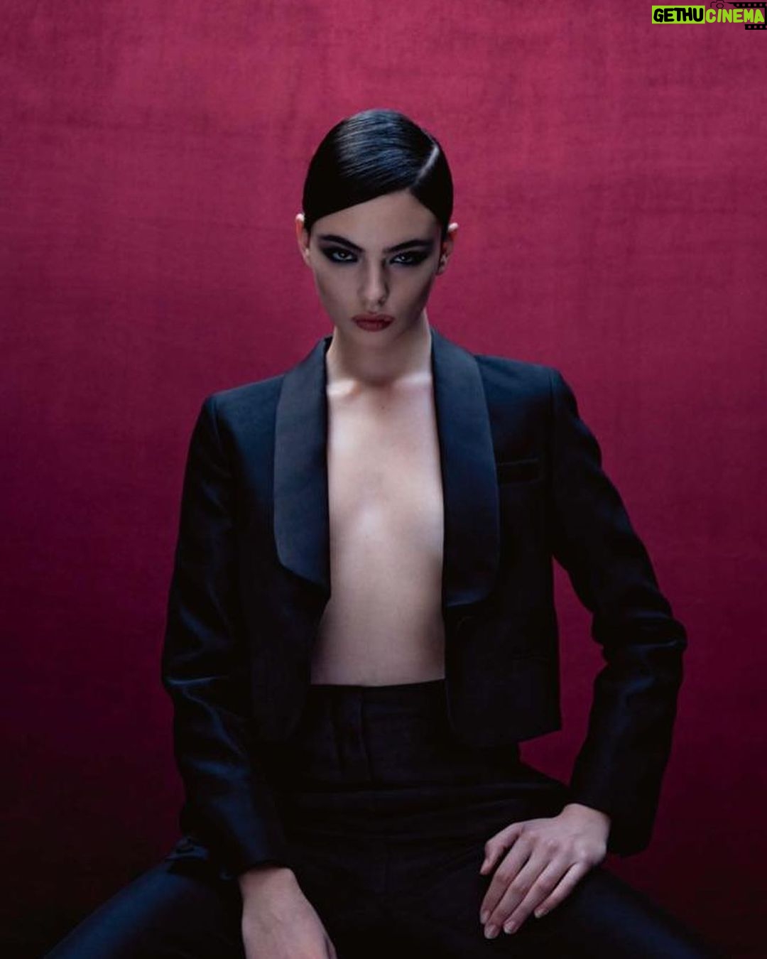 Monica Bellucci Instagram - ❤️DEVA @devacassel for @numeromagazine @babethdjian By @pahuedefontenay Styled @rebeccableynie Dressed @dior Mua @letiziacarnevale Set design @aymericarnould Image Agent @karinmodels_official #devacassel#numeromagazine#novemberissue#dior
