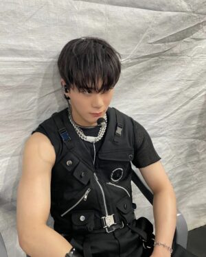 Moon Bin Instagram - ☔️