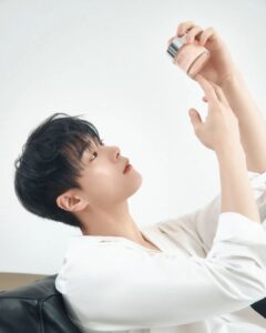 Moon Bin Instagram - clinique