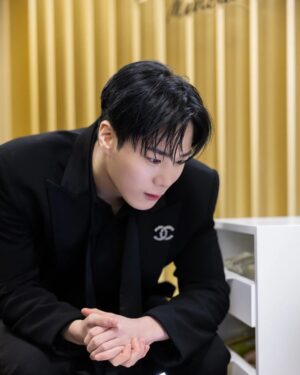 Moon Bin Instagram - #광고 #CHANELPARFUMEURMASTERCLASS #샤넬조향마스터클래스 #샤넬향수 @CHANEL.BEAUTY.KOREA